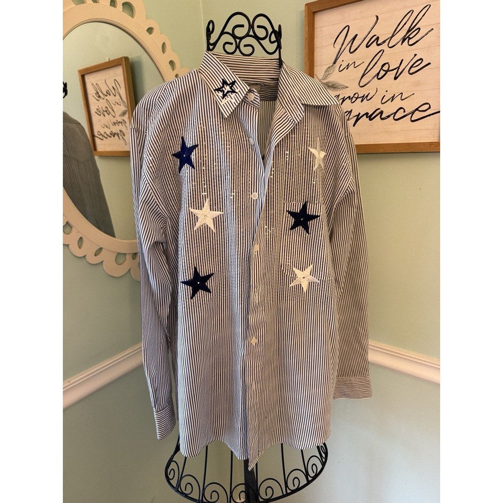 Las Olas‎ Women's Size M Star Blue Striped  Button Down Shirt Top Casual Vtg